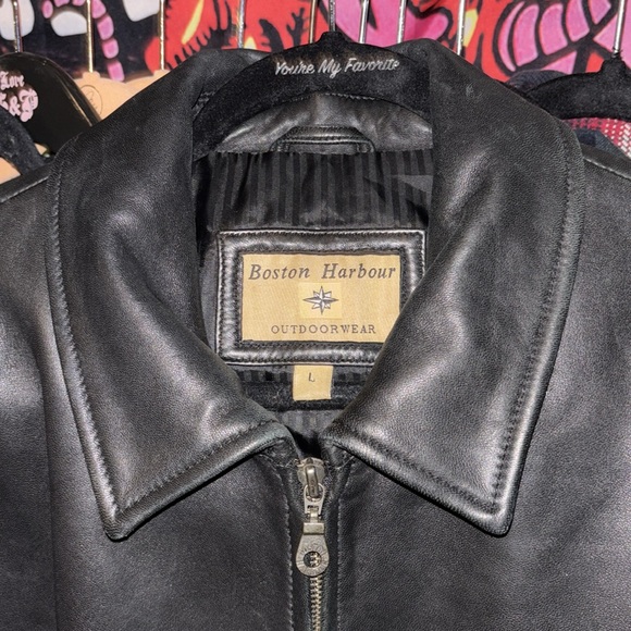 100% Genuine Leather Jacket - Picture 5 of 15